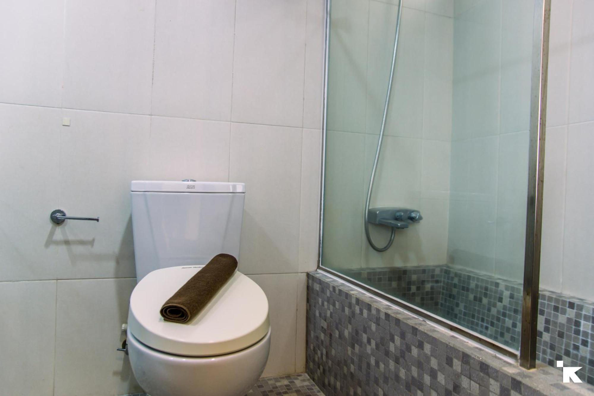 Elegant 2br With Extra At Sudirman Tower By Travelio Apartemen *