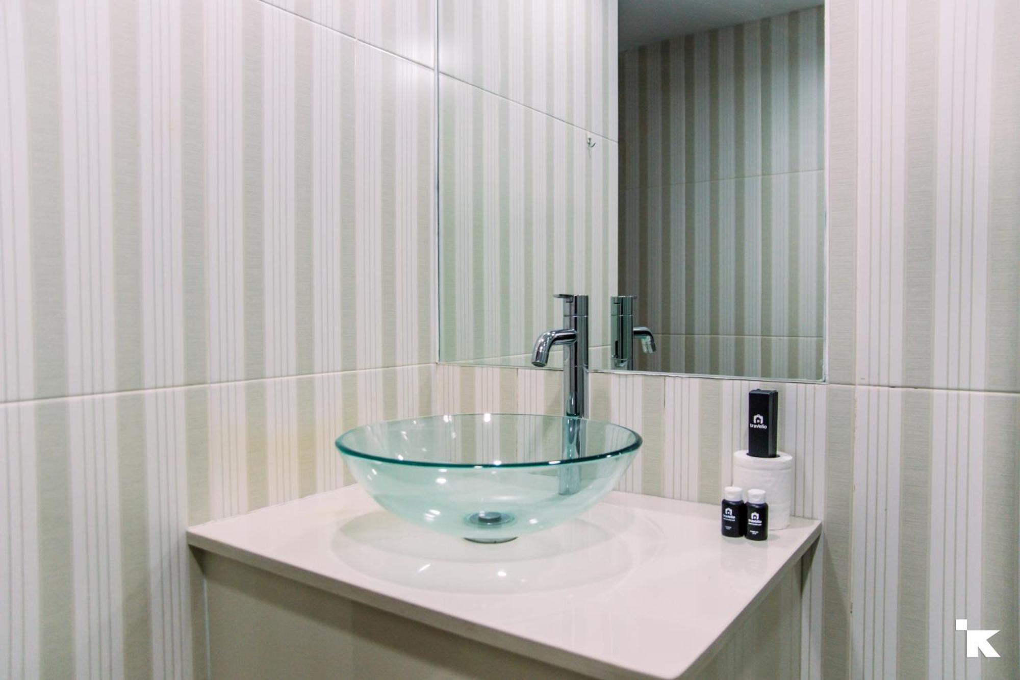 Elegant 2br With Extra At Sudirman Tower By Travelio * Jakarta